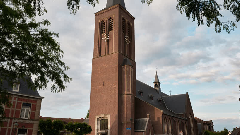 Jubilarissen geëerd tijdens Sint-Caeciliaviering in Maasbree