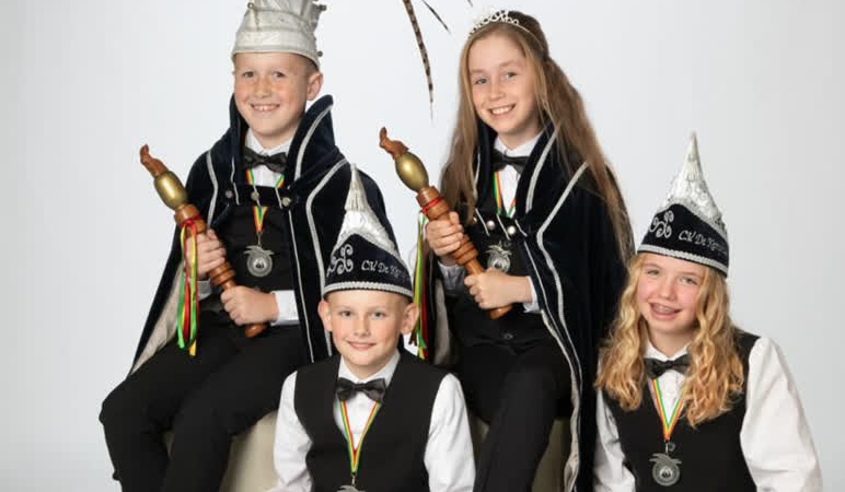 Nieuw jeugdkwartet CV De Kemphazen onthuld in Egchel