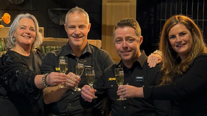 Cleo van Herten mede-eigenaar van Jumbo & Giftclub Panningen