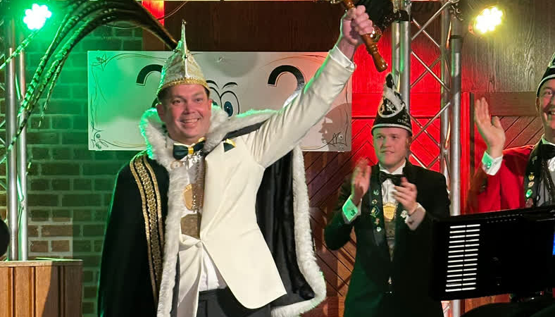 Edje Philipsen uitgeroepen tot prins van CV De Kieveloeët