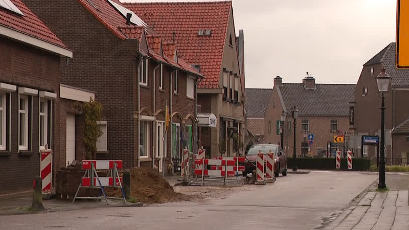 Bewoners Sint Antoniusstraat in onzekerheid door scheuren in woningen