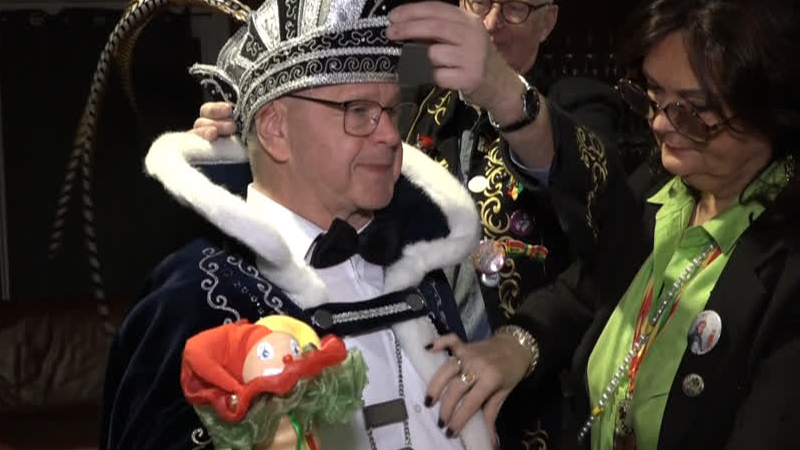 Langgekoesterde wens voor Erik Manders in vervulling: ‘Prins veur ’t laeve'