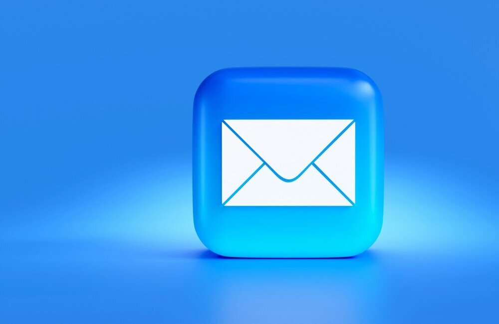 mail-unsplash