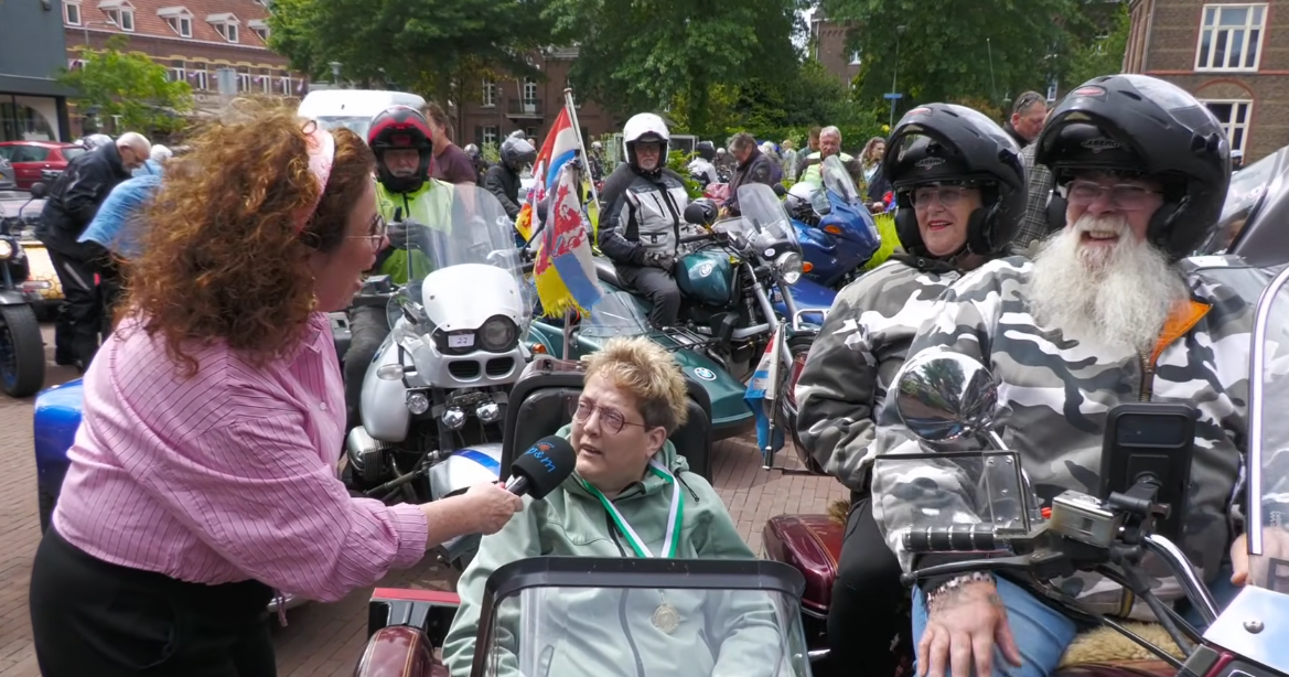 Savelbergrun viert 25-jarig jubileum met tientallen zijspannen en honderden glimlachen