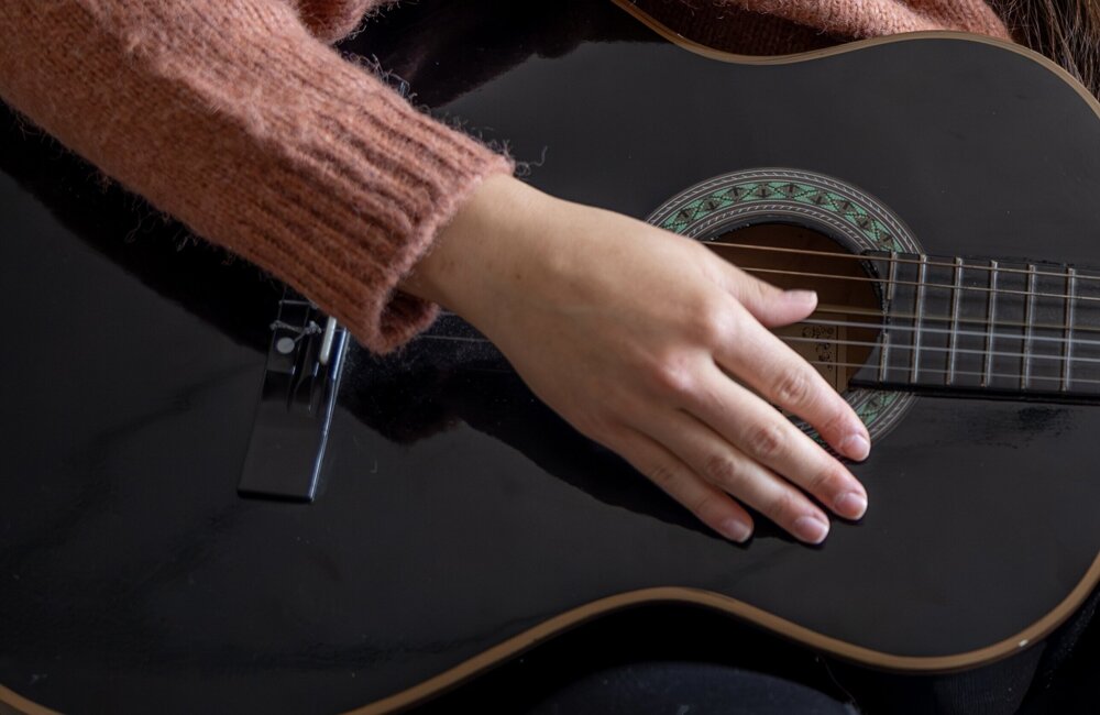 Akoestische gitaar stock