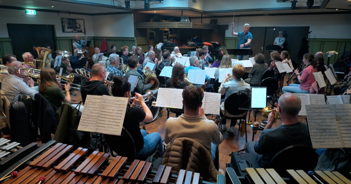 Shaffy klinkt in koperen klanken bij concert in Reuver