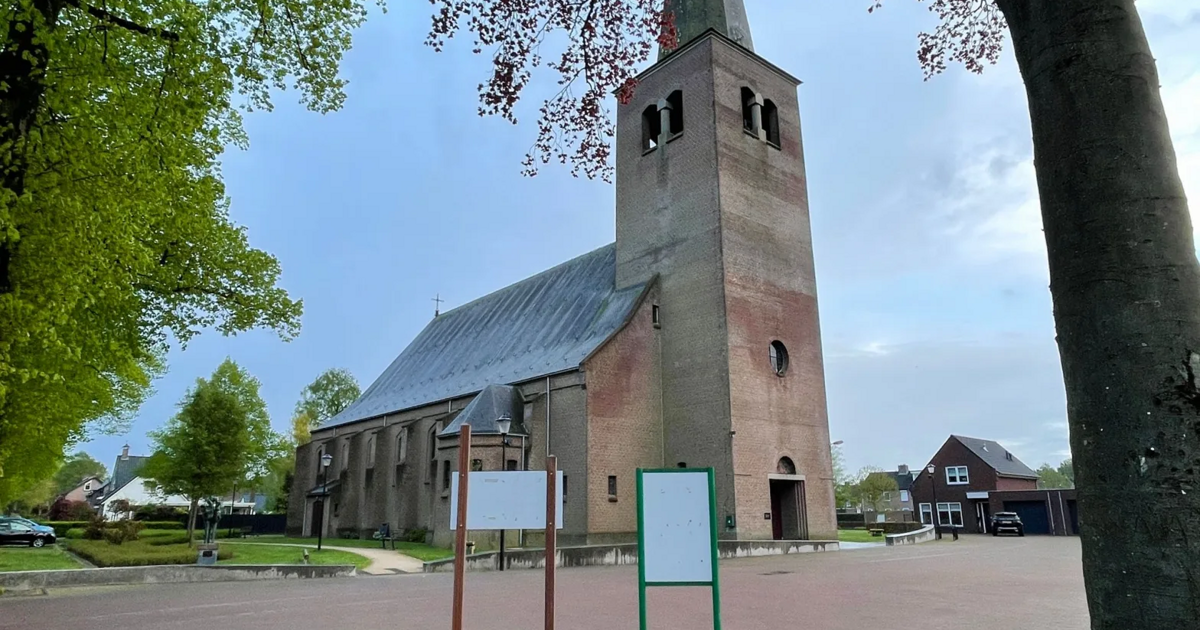 Voormalig pastoor van Reuver en Grashoek Sjef Verdonschot (96) overleden