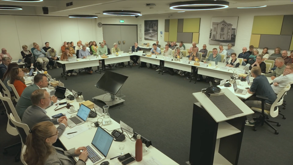 Raadzaal vergadering Beesel.png