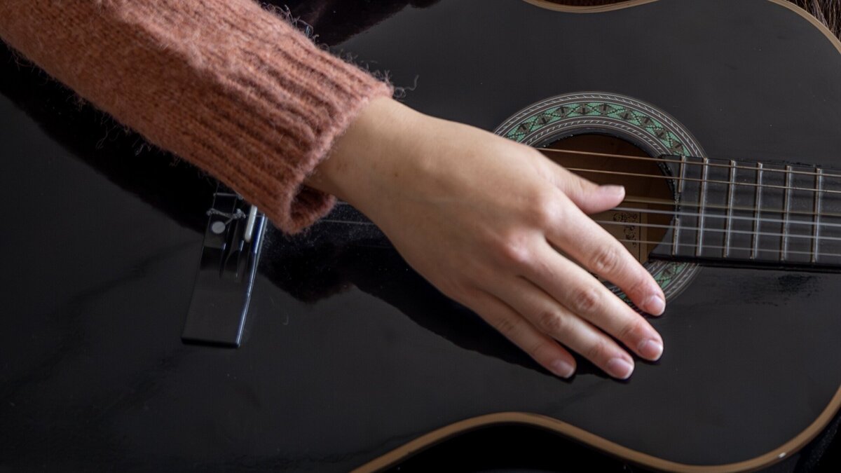 Akoestische gitaar stock