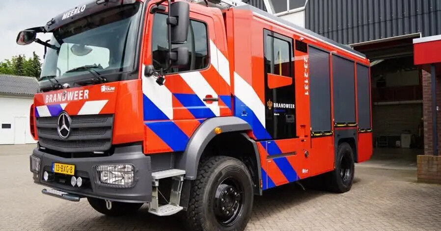 Tankstation in Panningen ontruimd na melding van gaslucht