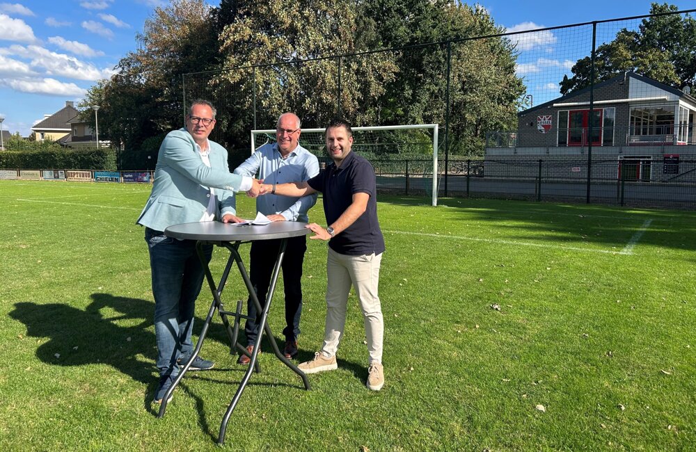 2026-09-8 Verenigingen en gemeente tekenen intentieverklaring voor nieuw sportpark in Kessel