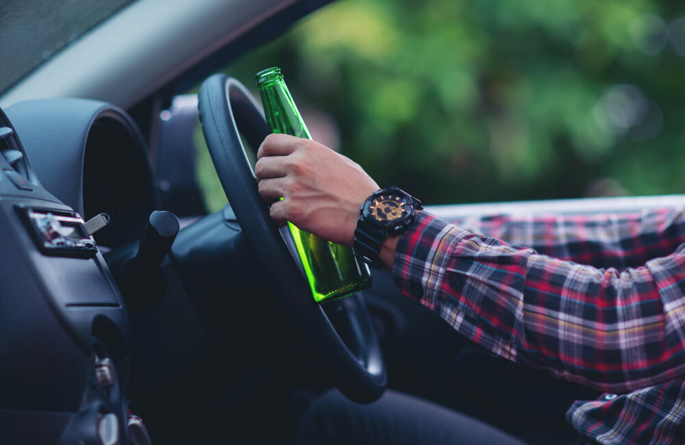 Alcohol achter stuur stock