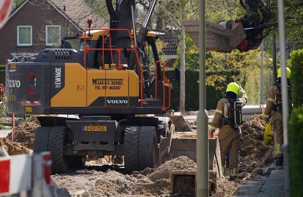 Edward-Media DSC01499-a423819c38d6b9ec81c761fdc0115f4b.jpeg