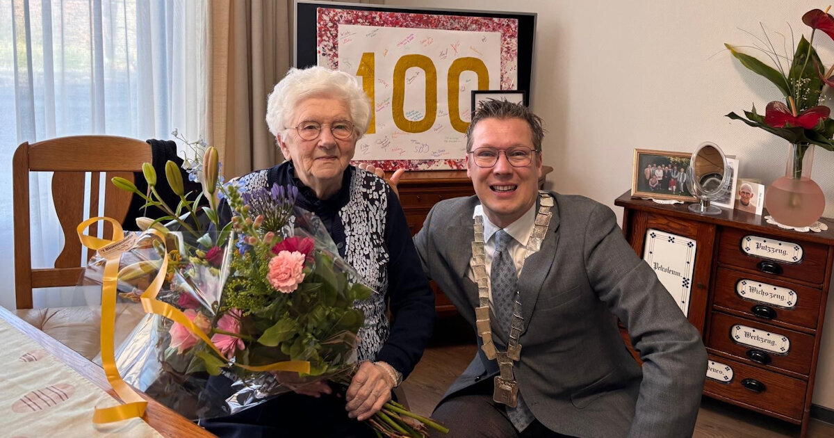 Mevrouw Janssen-Bouten viert 100e verjaardag in Meijel