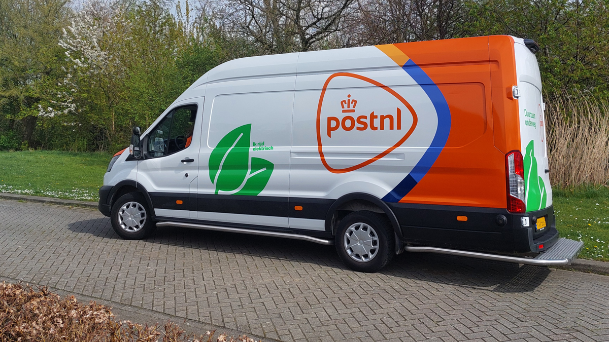 PostNL bus