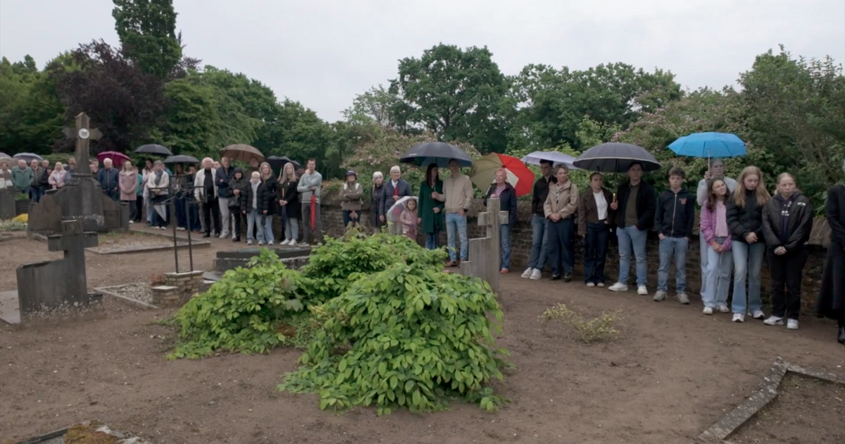 Dodenherdenking Beesel verbindt met Brüggen: burgemeester Johnen aanwezig