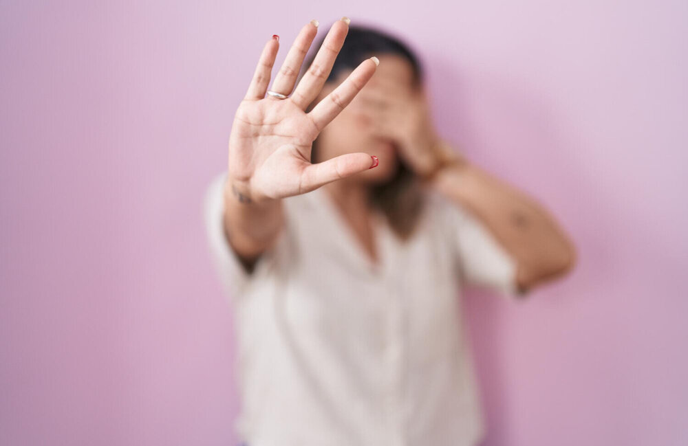 Geweld tegen vrouwen stock
