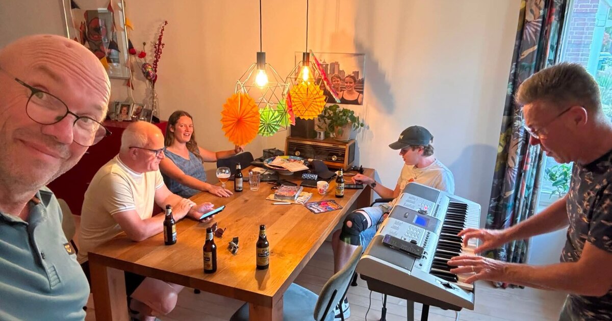 Vlugzout en JoSi treden op “Onger de Toren” in Panningen