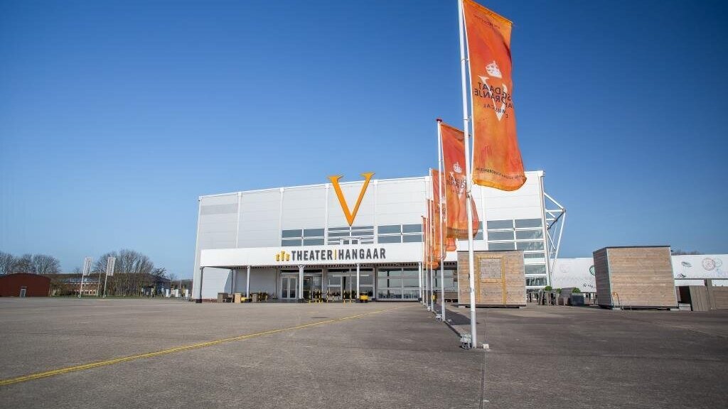 hangar