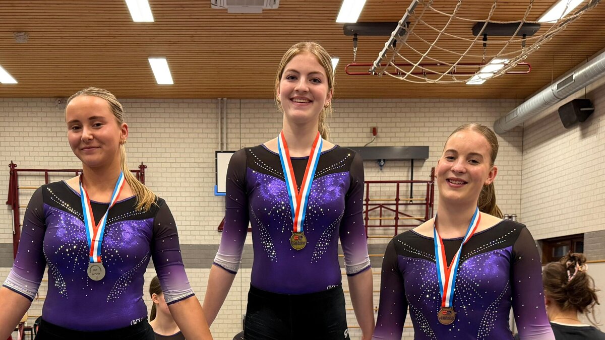 Pareja turnen 10-04.jpg