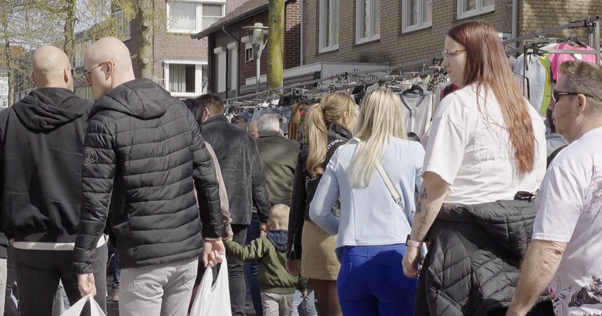 Van kraampjes tot gezelligheid: dit was de Paasmarkt in Panningen