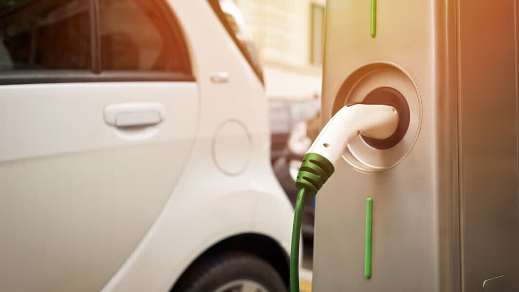Elektrisch opladen stock