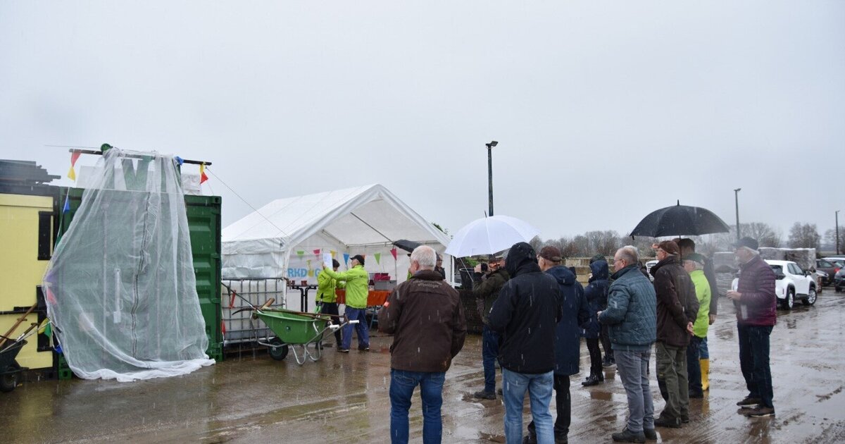 Nieuwe werkcontainer voor IVN-werkgroep natuuronderhoud in Helden