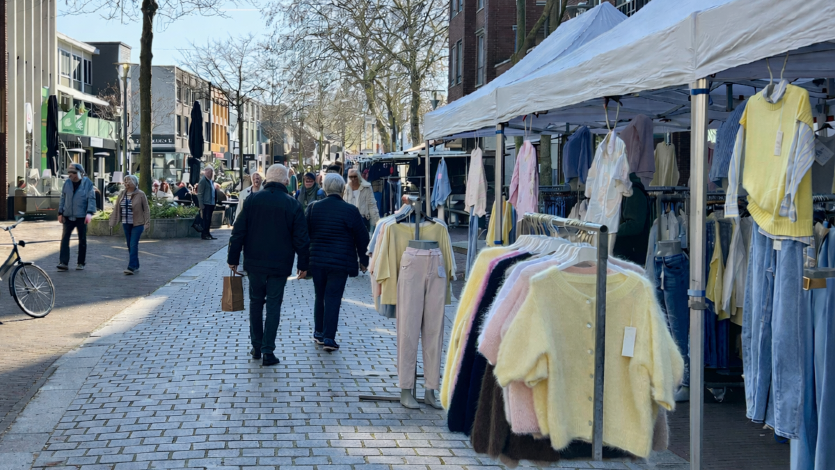 Paasmarkt Panningen.png