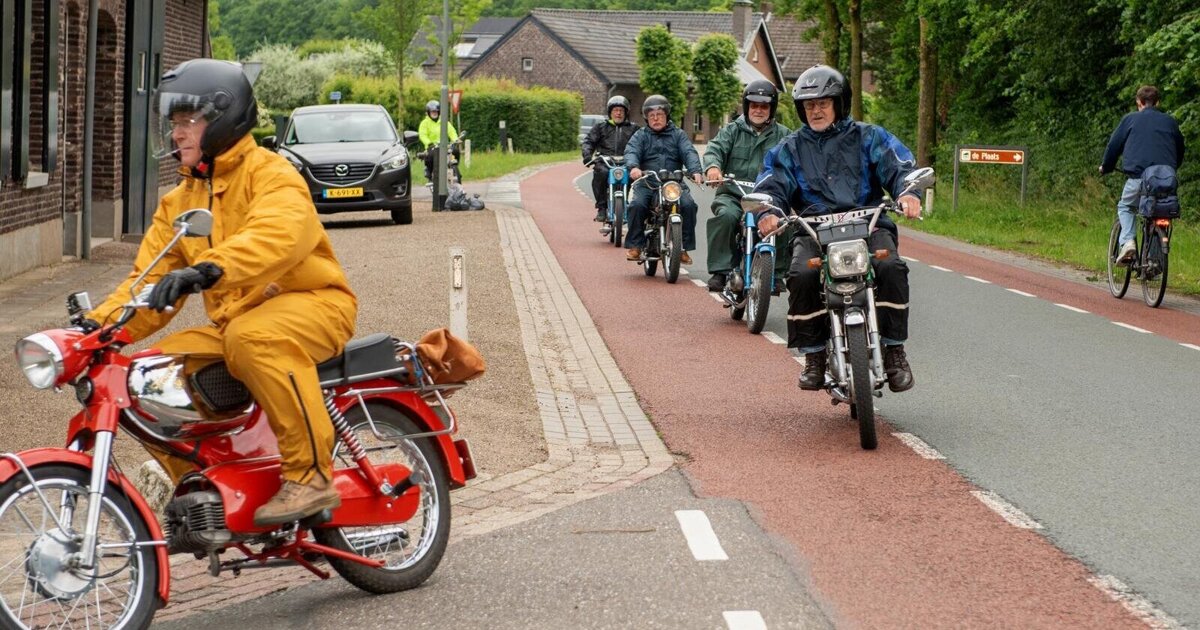 Brommerrijders opnieuw op avontuur met Elfstedentocht